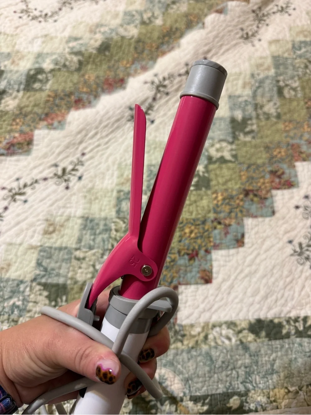 3-Barrel Hair Styling Iron - Pink, Yellow and White